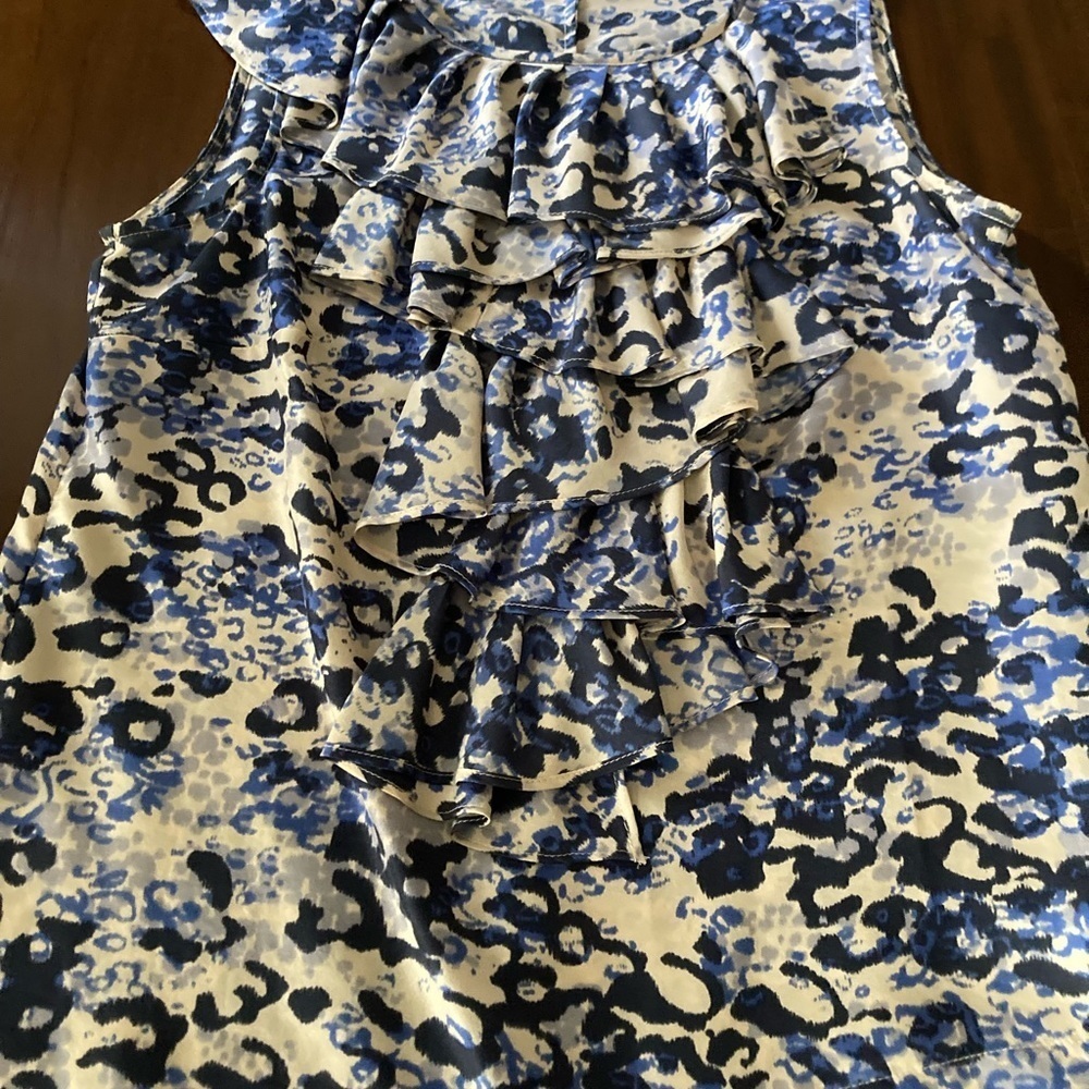 CAbi silk sleeveless blouse - size XS​​​